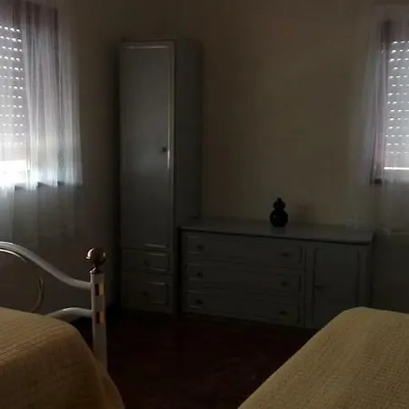 Privatunterkunft Casa De Valpassos